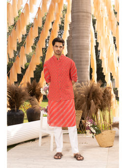 Chhavvi Aggarwal - Red Bootie Bundi (Set of 3)