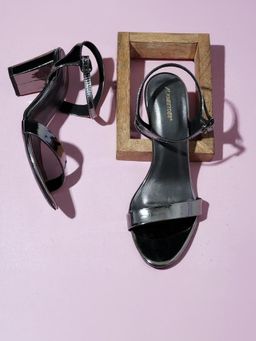 KNEETOES - Women Sparkly Silver Block Heel Sandals