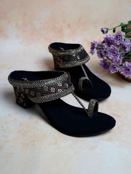 KNEETOES - Women Elegant Black Ethnic-Motif Block Heels