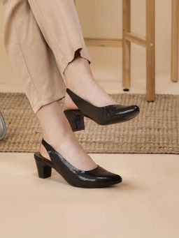 KNEETOES - Women Bold Black Snake Print Block Heels