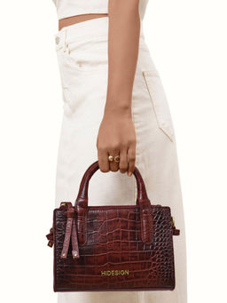 Hidesign - Casino 01 Red Women's Sling Bag - (22.5 X 4.5 X 15.5 Cms) (S)