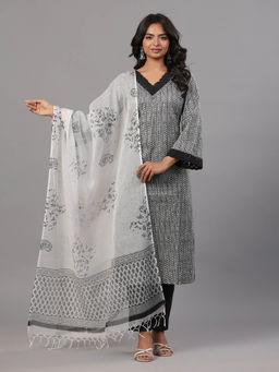 Amchoor - Black Print Kurta Pant & Dupatta (Set of 3)