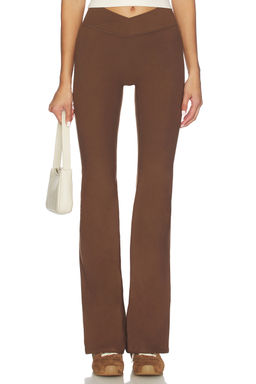437 - The V Flare Pants