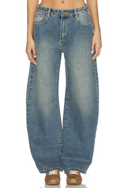 Abrand - 95 Barrel Jeans