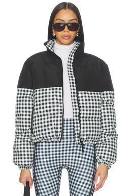 BEACH RIOT - Jojo Puffer