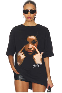 Other Her - Cardi B Look Tee In Black