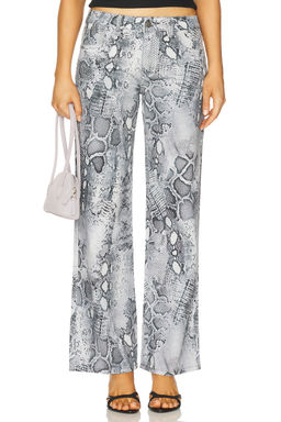 Runaway The Label - Zavier Straight Leg Jeans