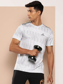 Alcis - Men Striped Slim Fit Training T-Shirt