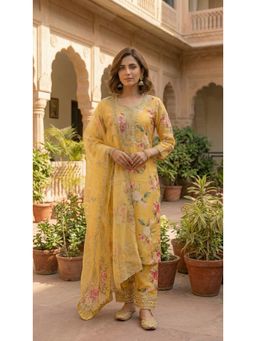 Autumnlane - Mahi Amber Floral Printed Kurta and Pant with Dupatta
