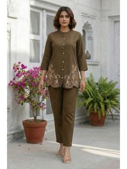 Autumnlane - Viyona Coffee Embroidered Co-Ord Set