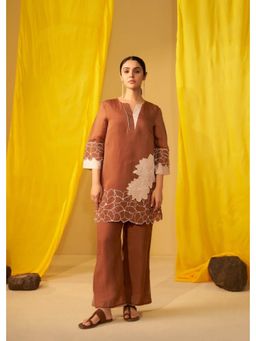 Autumnlane - Tisca Walnut Applique Co-Ord Set