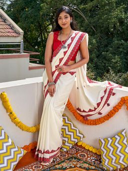 Teejh - Somikaa Off White Applique & Mirror Work Saree With Unstitched Blouse