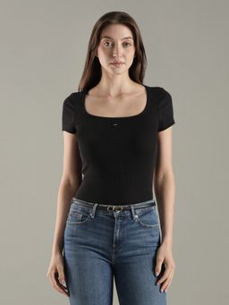 Tommy Hilfiger - Black Solid Slim Fit Cotton T-Shirt