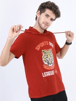 HIGHLANDER - Men Red Graphic T-Shirt