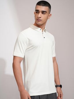 HIGHLANDER - Men White Solid Polo T-Shirt