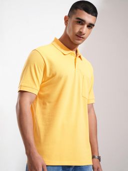 HIGHLANDER - Men Yellow Solid Polo T-Shirt
