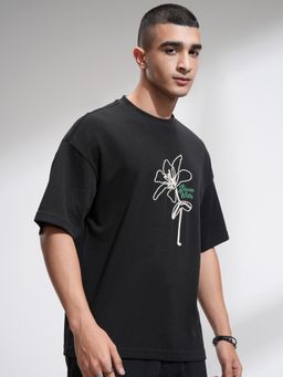 HIGHLANDER - Men Black Embroidered T-Shirt