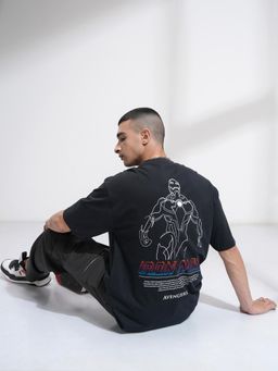 HIGHLANDER - Men Black Character T-Shirt