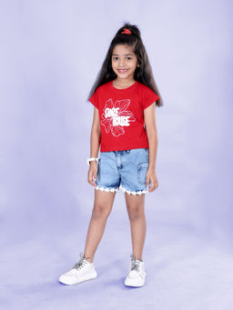 KiddoPanti - Girls Chest Print T-Shirts and Lace Detail Denim Shorts (Set of 2)
