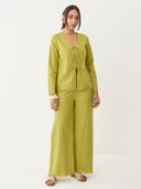 Green color option, Sold out, Currently selected