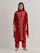 Red color option, Sold out, Currently selected