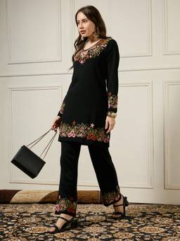 Globus - Women Black Round Neck Floral Embroidered A-Line Winterwear Kurta with Pant