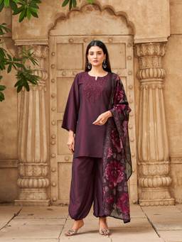 Tikhi Imli - Wine Thread And Sequins Work Kurta And Balloon Pant With Printed Dupatta