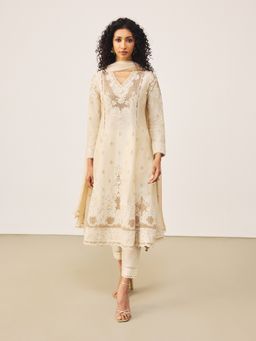 Ritu Kumar - Off White Nila Kurta and Inner with Pant and Dupatta