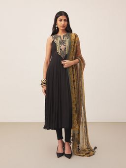 Ritu Kumar - Black Aplooza Solid Kurta with Leggings and Dupatta