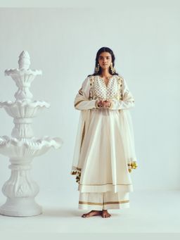 WABI SABI by Anshum-Ritesh - Gul-U-Bulbul Ivory Anarkali Kurta with Palazzo and Dupatta