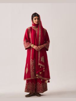 WABI SABI by Anshum-Ritesh - Floral Nest Red Chanderi Kurta with Palazzo and Dupatta