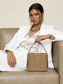 Khaki color option, Currently selected