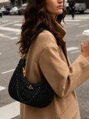 Black color option, Currently selected