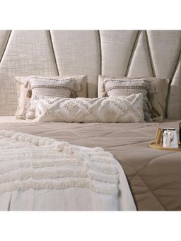 Casa Luna Decor - Nadine Tufted Long Lumbar