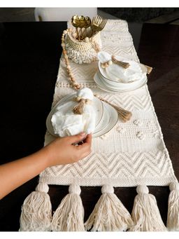 Casa Luna Decor - Grace Natural Cotton Table Runner