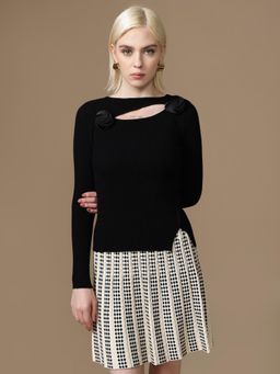 Kazo - Black Rosa Top