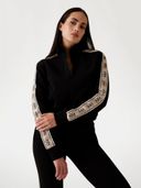 Black color option, Currently selected