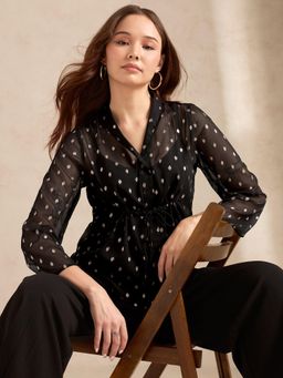 Outzidr - Black Printed Lapel Collar Top with Drawstring Waist Detail