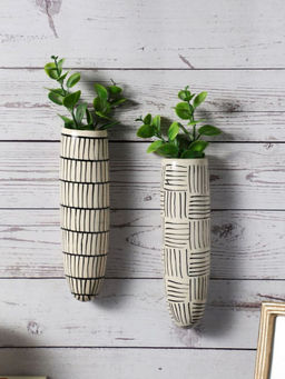 VarEesha - Geometric Black White Ceramic Wall Planters