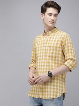 The Bear House - Men Yellow Checked Slim Fit Cotton Lycra Casual Shirt