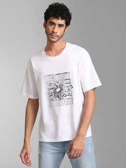 Kazo - Unisex Graphic Printed T-Shirt
