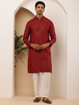 MULTI SHADES - Men Maroon Viscose Blend with Straight Hem and Side Slits Kurta