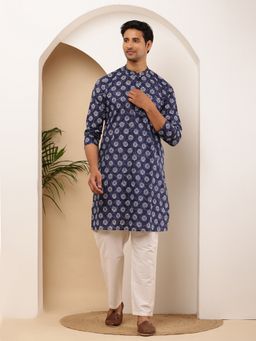 MULTI SHADES - Men Navy Blue Viscose Blend Kurta