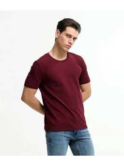 TURMS - Mens Solid Crew Neck Half Sleeves Maroon T-Shirt
