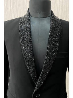 HILO DESIGN - Black Milano Embroidered Blazer