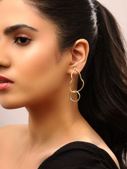 Priyaasi - Simple Elegant Gold Plated Earrings