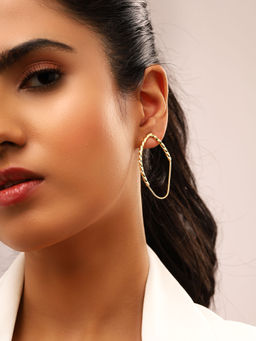 Priyaasi - Plain Stylish Gold Plated Earrings