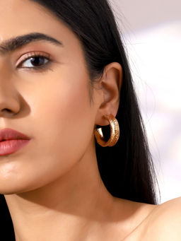 Priyaasi - Stylish Wavey Gold Plated Hoop Earrings