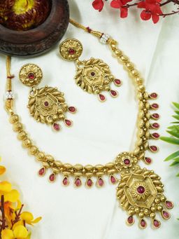 GRIIHAM - Premium Gold Plated Elegant All Occasions Necklace with Earrings