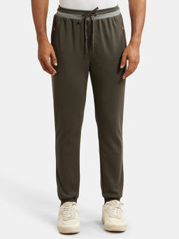 Jockey - AM05 Men Super Combed Cotton Rich Pique Slim Fit Jogger - Deep Olive